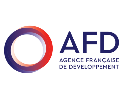 L'Agence Française de Développement (AFD) agit en tant que partenaire en soutenant des projets de développement durable dans le monde, en particulier en fournissant des financements et des expertises pour promouvoir la croissance économique, la réduction de la pauvreté et la préservation de l'environnement.